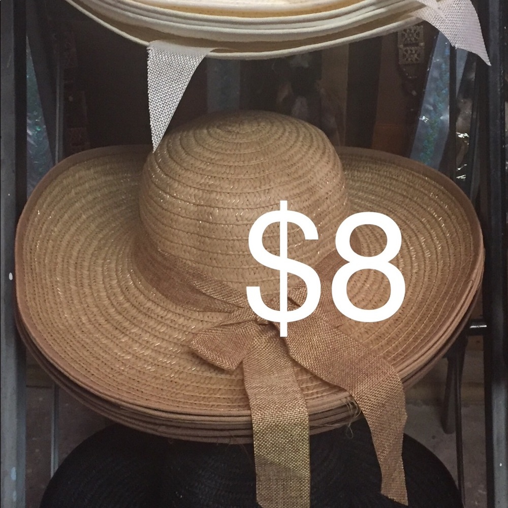Brand New Ladies Straw Hat